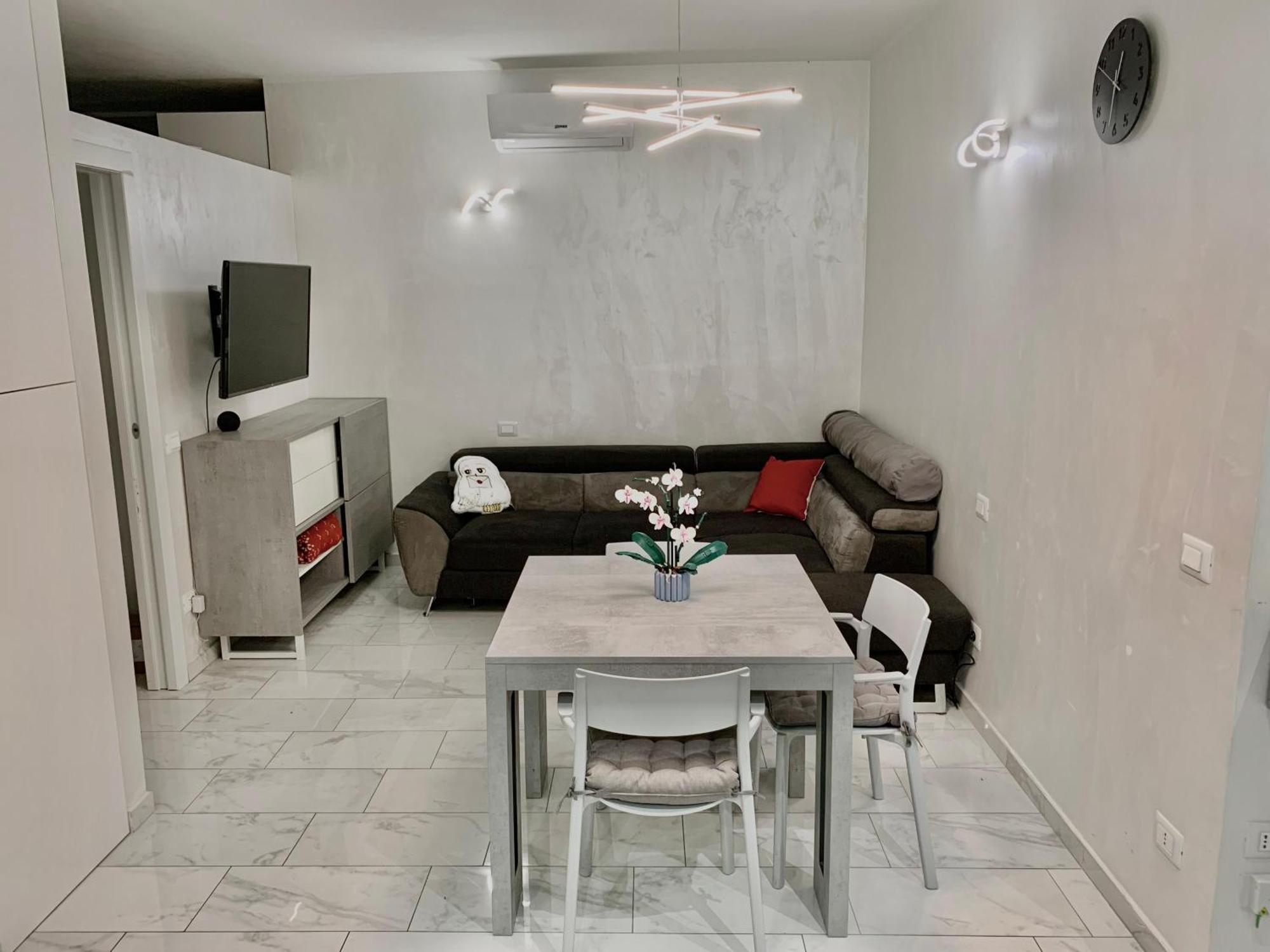 Appartamento Tiburtina House - Moderno Bilocale Green, 4 Pax *